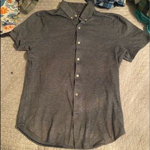 Express short sleeve button down